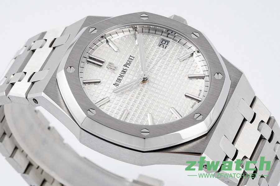 ZF厂爱彼皇家橡树15500ST.OO.1220ST.04复刻腕表