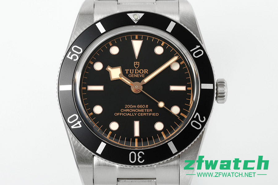 ZF厂帝舵碧湾系列M79000N-0001分复刻腕表