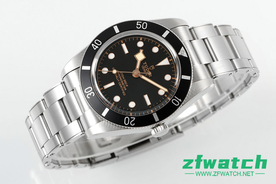 ZF厂帝舵碧湾系列M79000N-0001分复刻腕表